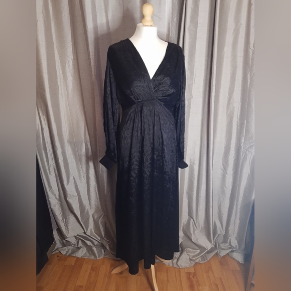Black satiny long sleeve maxi dress UK 12 Joe Browns Goth Whimsigoth Halloween - Picture 9 of 13